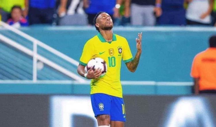 PSG busca amarrar a Neymar por cinco años más