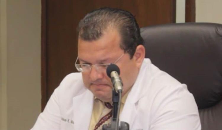 Médico de Sonora rompe en llanto al hablar sobre casos de Covid-19 en hospitales