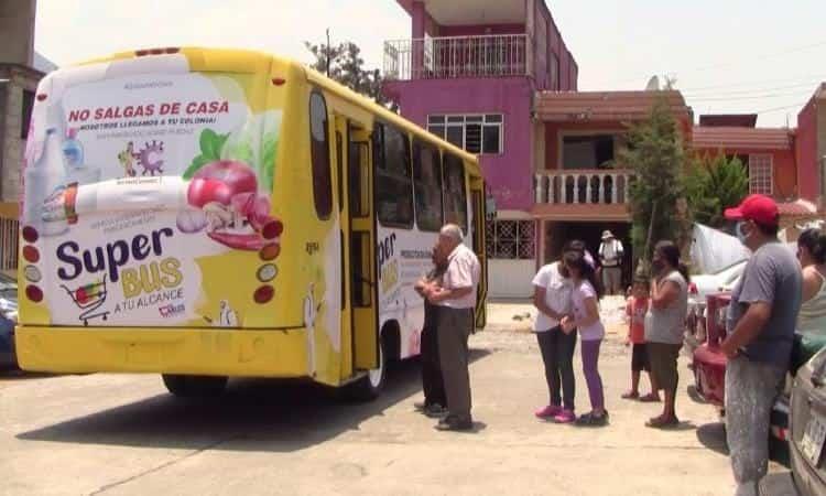 Convierten autobús en tienda rodante en Veracruz; la unidad se desinfecta cada 24 horas