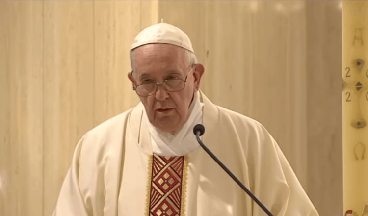 Papa Francisco pide prudencia y obediencia ante desconfinamiento en países por descenso de casos por COVID-19