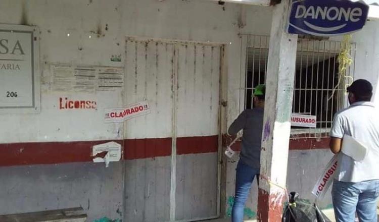 Clausuran comercios en Balancán por violar decreto gubernamental, entre ellas una tienda Diconsa