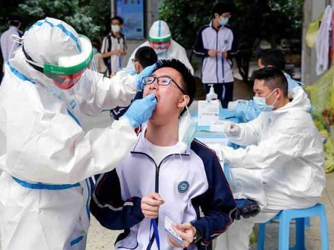 Realizarán en Wuhan pruebas masivas de coronavirus, tras rebrote