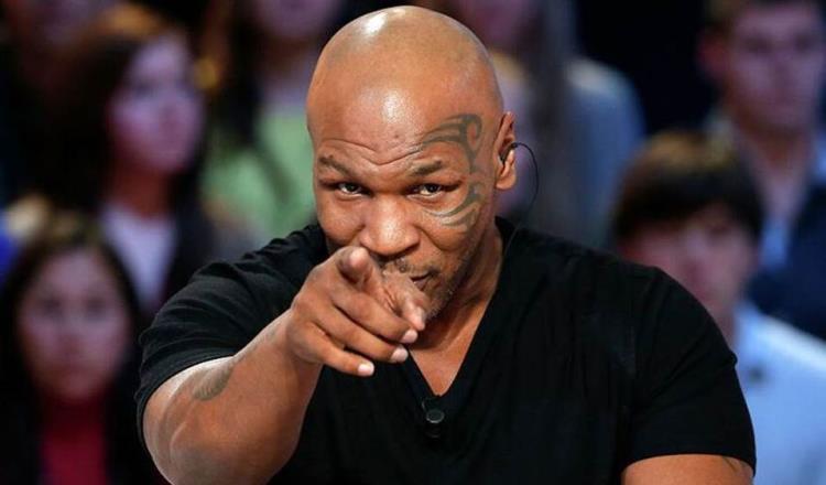 Mike Tyson pone a Andy Ruiz en Top 5 de boxeadores
