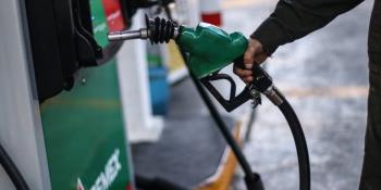 Elimina Hacienda IEPS a gasolina Premium; conductores pagarán más por cada litro