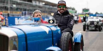 Fernando Alonso sustituirá a Vettel como piloto de Aston Martin