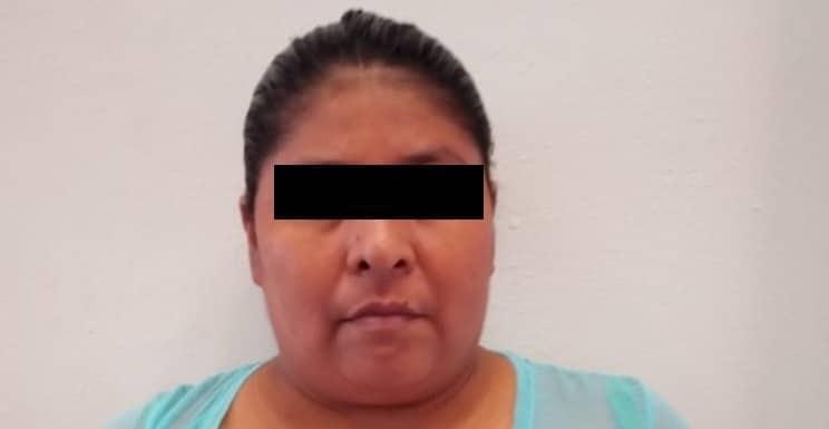 Detienen en Huimanguillo a mujer acusada de corrupción de menores; las víctimas son sus hijas