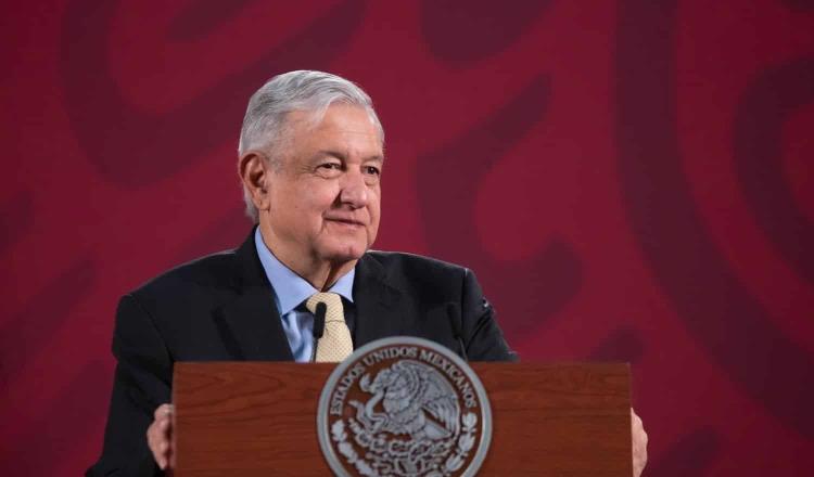 Promete Obrador que no habrá carpetazo a los casos ABC y Ayotzinapa
