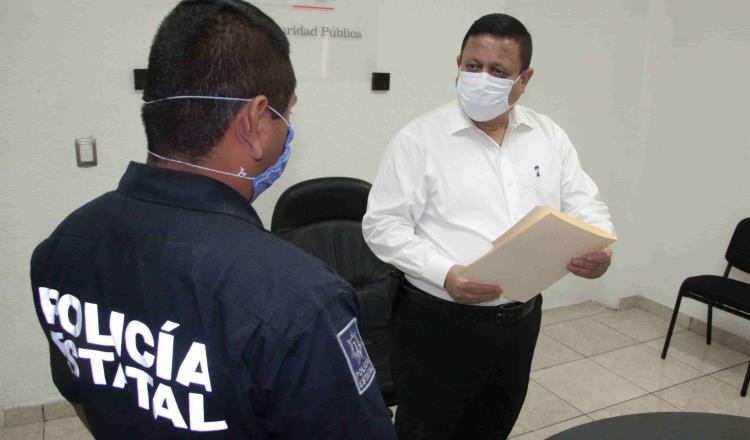Renuncia secretario de Seguridad de Colima para no interferir en investigación de 7 policías asesinados