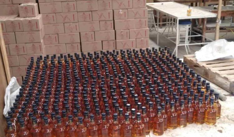 Aseguran fábrica clandestina de bebidas alcohólicas en Morelos