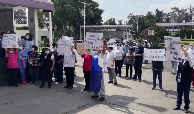 Trabajadores del INER protestan en demanda de equipos de protección