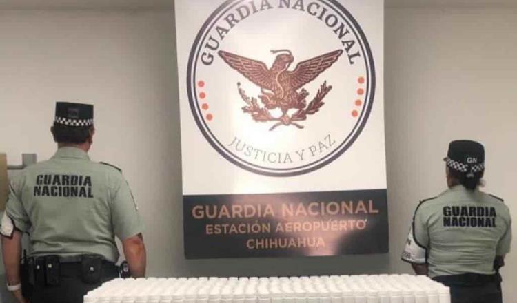 Aseguran 55 mil 800 cápsulas de pseudoefedrina en aeropuerto de Chihuahua