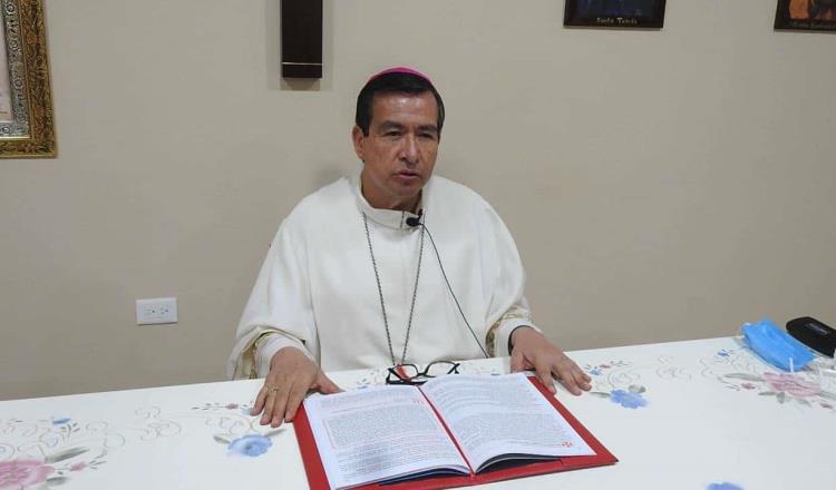 La iglesia no puede prohibir ni alentar el uso de pirotecnia en celebraciones parroquiales: Obispo