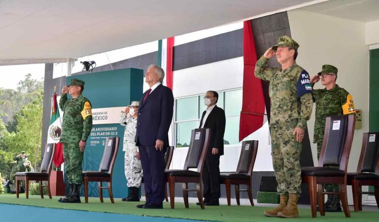 Encabeza presidente ceremonia por el 54 aniversario del Plan DN-III-E en el estado de Puebla