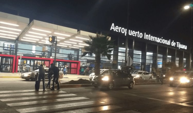 Cierran aeropuerto de Tijuana por riesgo de seguridad; alcalde asegura que fue por la falta de diversos pagos