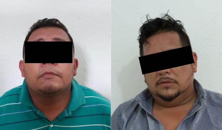 Detienen a dos presuntos extorsionadores en Anacleto Canabal