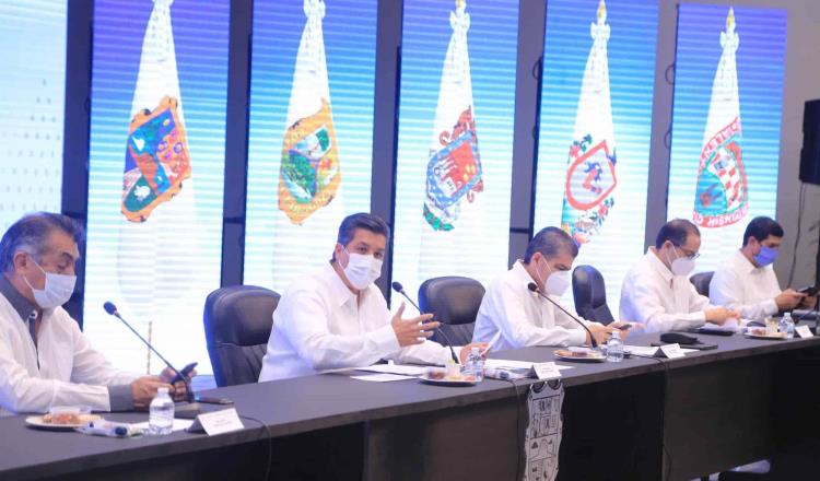 Gobernadores de Chihuahua y Nuevo León se aplicarán prueba, tras reunirse con su homólogo de Tamaulipas positivo a COVID-19