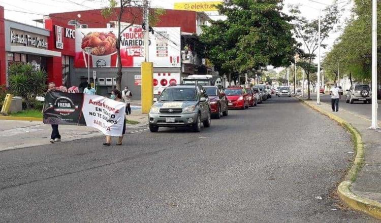 ‘Poco original’ las manifestaciones que se hacen en coche, califica AMLO