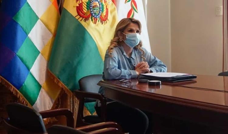 Presidenta de Bolivia Jeanine Añez da positivo a Covid-19
