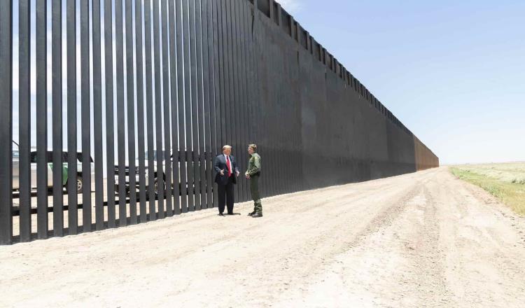 Estima Trump construcción de más de 700 kilómetros de muro fronterizo con México para fin de año