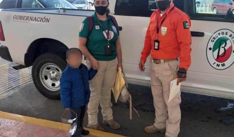 Entrega Migración a niño guatemalteco a su madre en Tenosique; el menor fue encontrado en Hidalgo