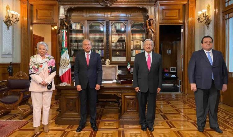 Atestigua Obrador relevo en la presidencia de la CONAGO