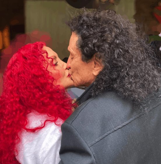 Alex y Celia Lora renuevan votos de amor celebrando su 40 aniversario de bodas