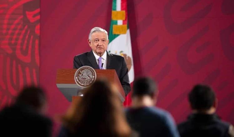 Aclara Obrador que el Grito de Independencia se realizará solo con 500 personas y guardando la sana distancia