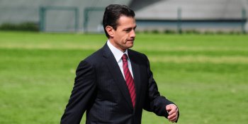 Sorprende a la UIF que familiar de Peña Nieto pague al año 70 MDP en una tarjeta de crédito