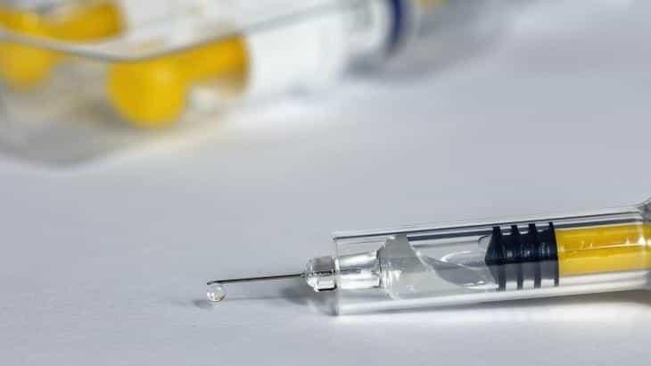 Alarma a expertos de la salud del mundo anuncio de que Rusia registró la primera vacuna contra el Covid-19