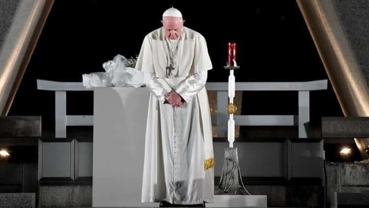 Pide Papa Francisco que las naciones renuncien a las armas nucleares