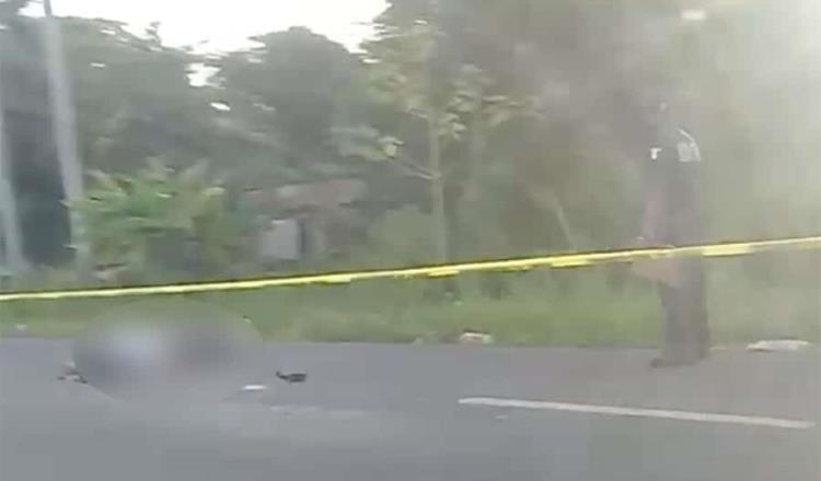 Muere motociclista tras ser atropellado en la carretera Villahermosa-Frontera
