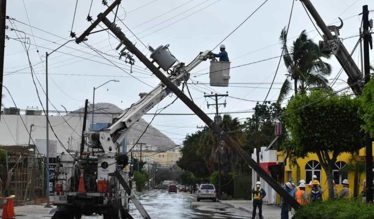 Deja ‘Genevieve’ a 80 mil personas sin electricidad en Baja California Sur