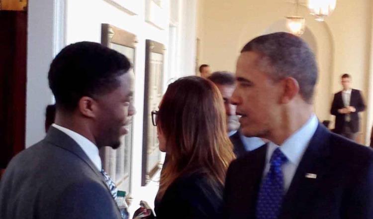 Lamenta Obama muerte del actor de “Black Panther”, Chadwick Boseman; lo recuerda por su trabajo con los niños