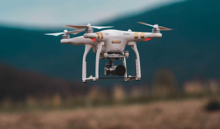 Aprueban en EEUU la entrega de paquetes con drones en algunas ciudades