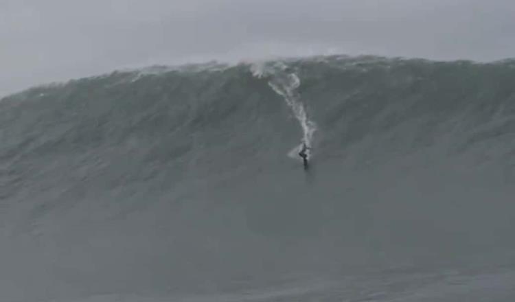 Surfista brasileña gana Récord Guinness al surfear la ola más grande para una mujer