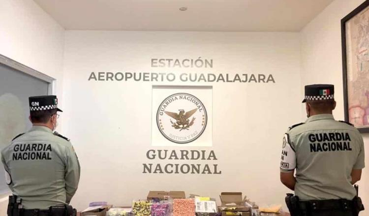 Decomisa Guardia Nacional 3,953 pastillas de metanfetaminas y un kilo de extracto de marihuana en Guadalajara
