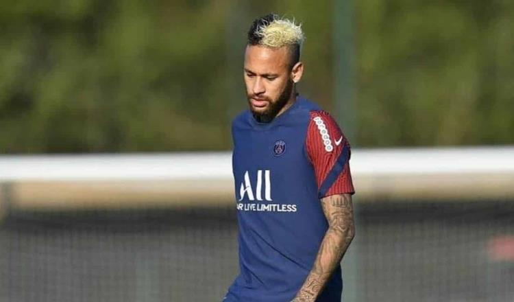 Neymar, ahora señalado por comentarios homofóbicos