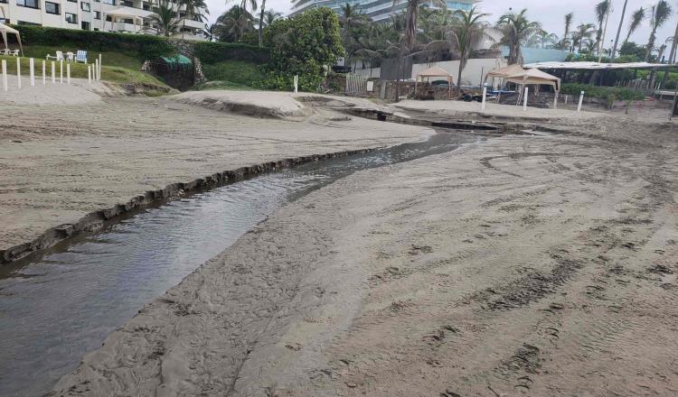 Reportan otra vez descarga de aguas negras en playas de Acapulco