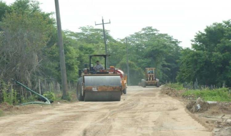 Anuncia gobierno federal 2 mil 500 mdp para la rehabilitación de caminos en zonas indígenas en Oaxaca y Guerrero
