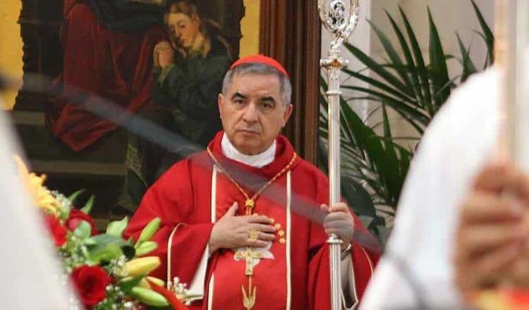 Papa Francisco pide renuncia de cardenal investigado por peculado