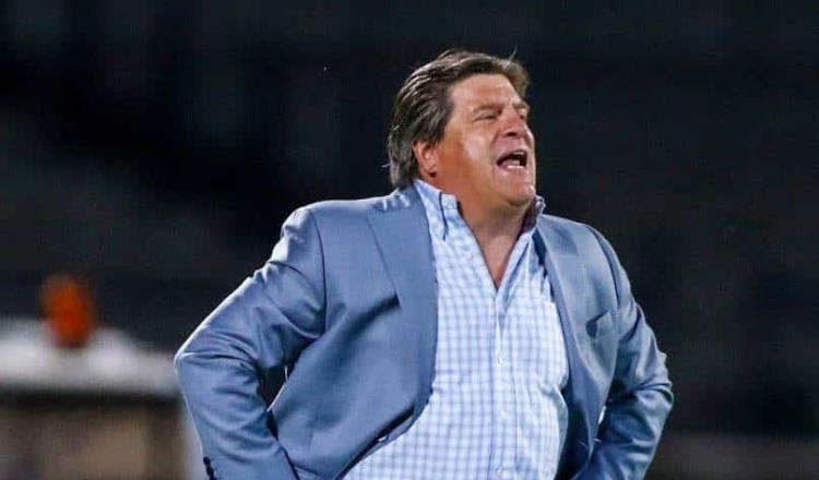 Piojo Herrera recuerda a Cruz Azul que no han ganado títulos