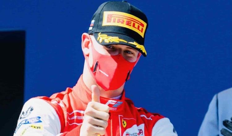 Mick Schumacher debutará en la Fórmula 1 en octubre