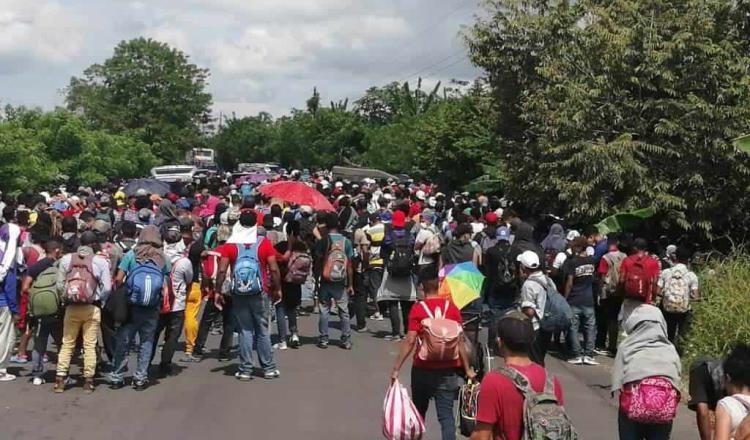 Arriba Caravana migrante a Guatemala en su paso hacia Estados Unidos 
