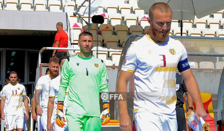 Capitán de la Selección de futbol de Armenia se enlista para la guerra ante Azerbaiyán