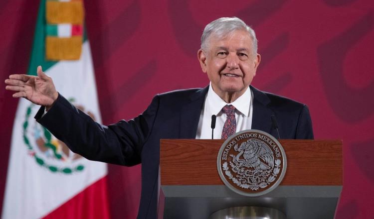 El proceso de Morena es un desbarajuste dice Obrador al “quitarse la investidura” y hablar de su partido