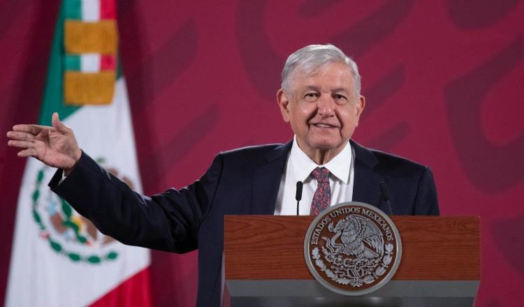 Pide Pedro Gutiérrez a Obrador que cumpla su promesa de irse ante una manifestación que presuntamente reunió a 100 mil personas