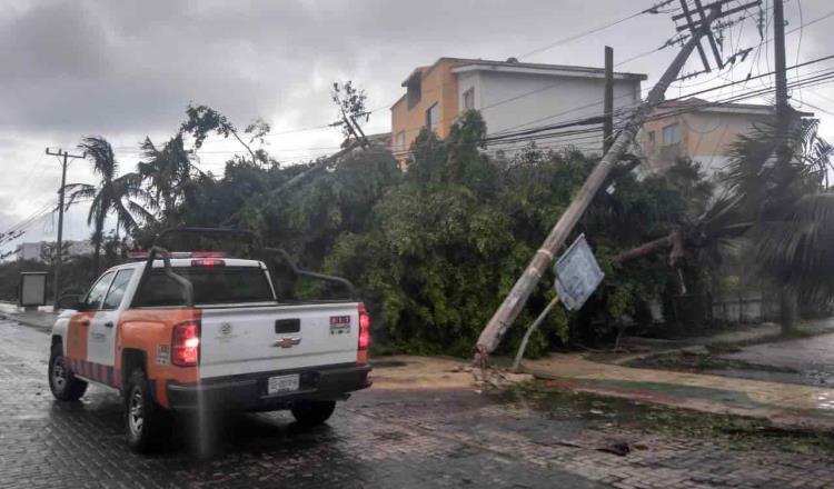 Saldo blanco y afectaciones menores reporta el gobierno de Quintana Roo tras el paso del huracán ‘Delta’