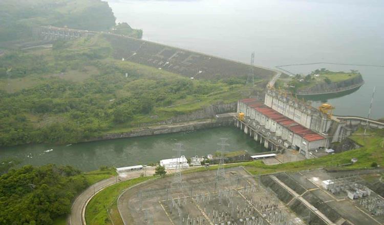 Formaliza CFE contrato para modernización de 9 hidroeléctricas