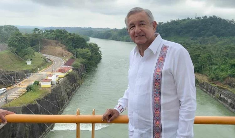 Anuncia AMLO nuevo modelo de manejo de presas para evitar inundaciones en Tabasco