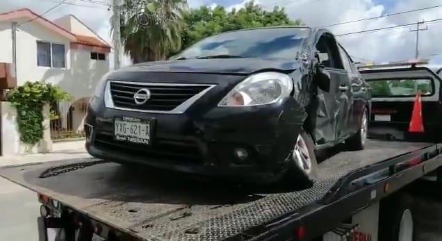 Choca vehículo en el que viajaba gobernador de Yucatán Mauricio Vila